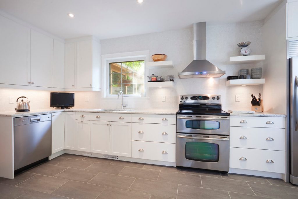 Kingston - All Canadian Renovations