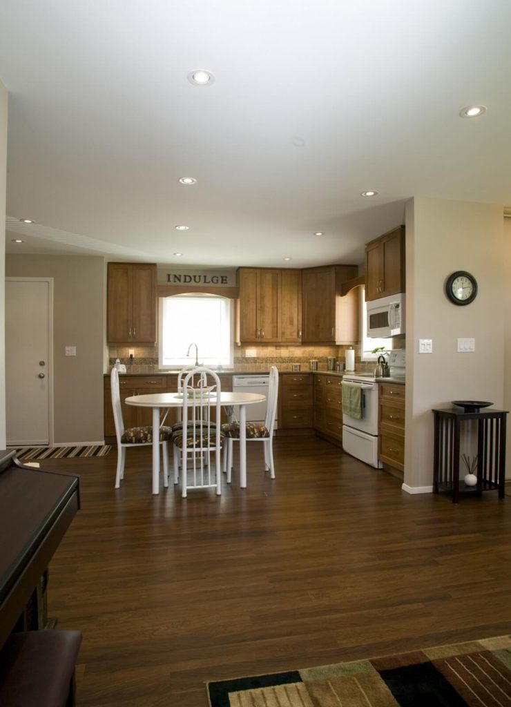 Greenford Kitchen Renovation - All Canadian Renovations Ltd. - Kitchen Renovations - Winnipeg - Manitoba