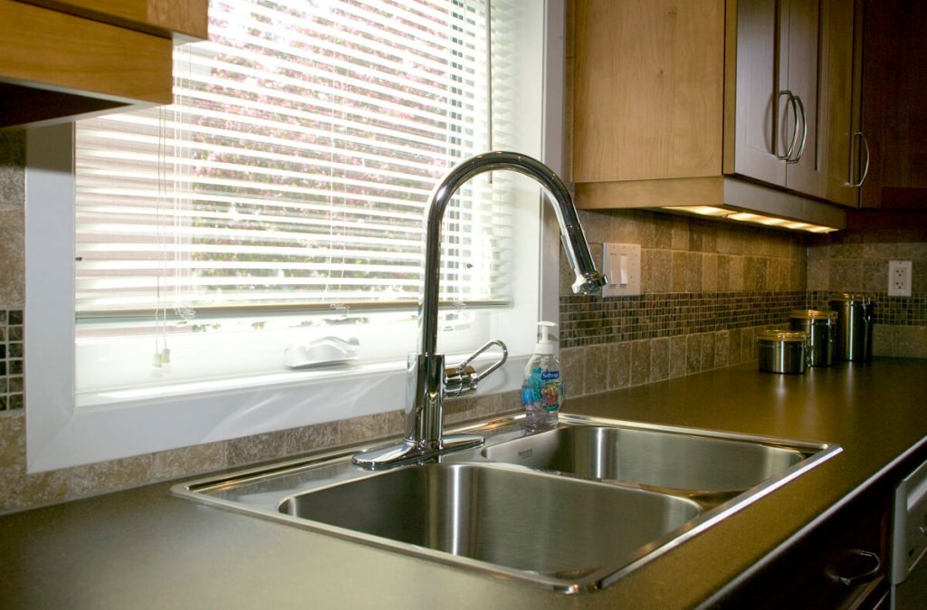 Greenford Kitchen Renovation - All Canadian Renovations Ltd. - Kitchen Renovations - Winnipeg - Manitoba