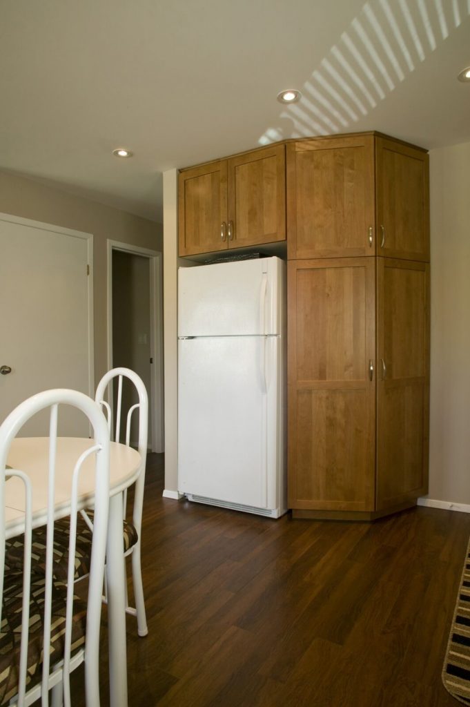 Greenford Kitchen Renovation - All Canadian Renovations Ltd. - Bathroom Renovations - Winnipeg - Manitoba
