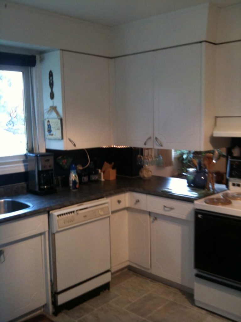Twain - Kitchen Renovations Winnipeg - All Canadian Renovations Ltd.