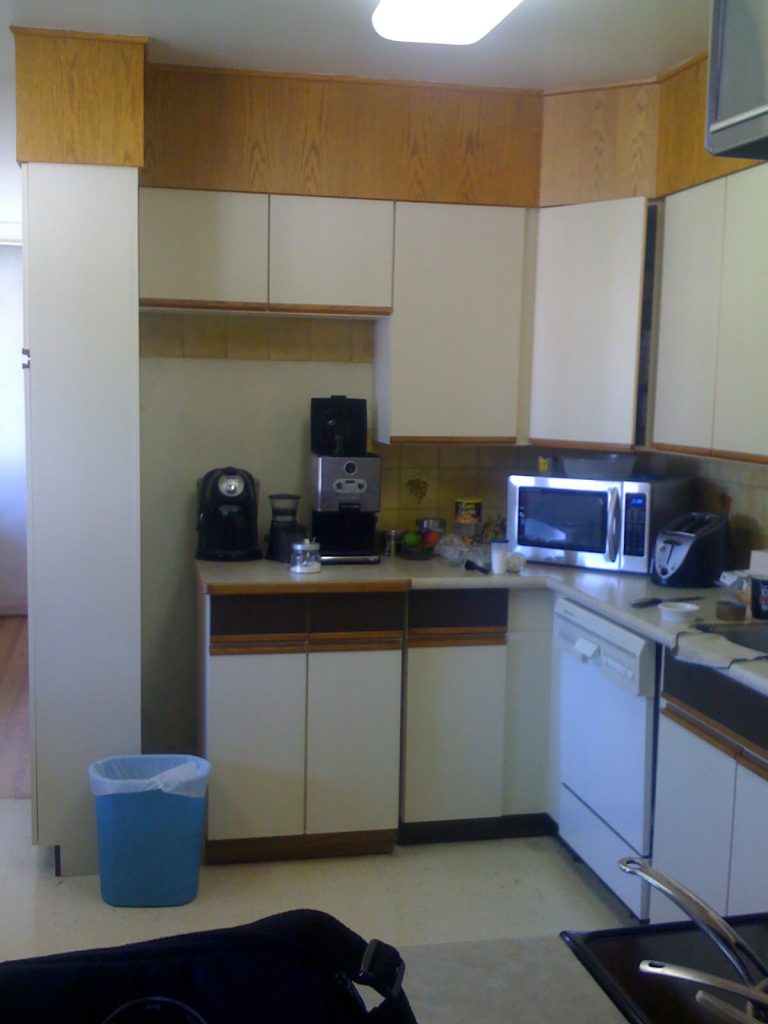 Campbell - Kitchen Renovations Winnipeg - All Canadian Renovations Ltd.