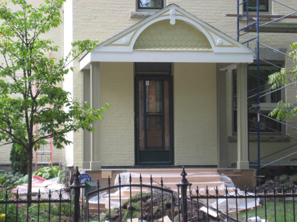 Wardlaw - Exteriors by All Canadian Renovations