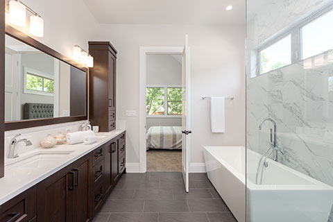 glass wall bathroom renovations – powder room, three-piece bathroom, four-piece bathroom, and ensuites - Winnipeg Bathroom Renovations - Certified Aging-in-Place Renovators Winnipeg - All Canadian Renovations Ltd.