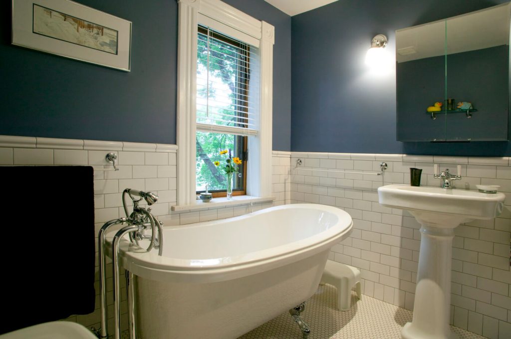 Wardlaw - All Canadian Renovations