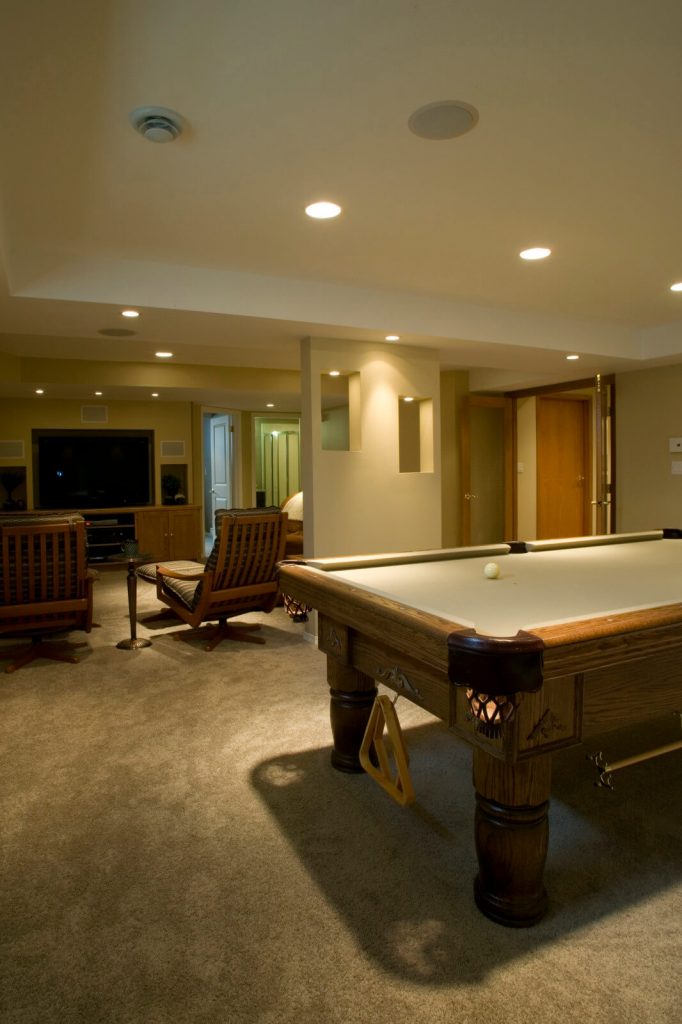 Oaklane - Recroom Renos by All Canadian Renovations