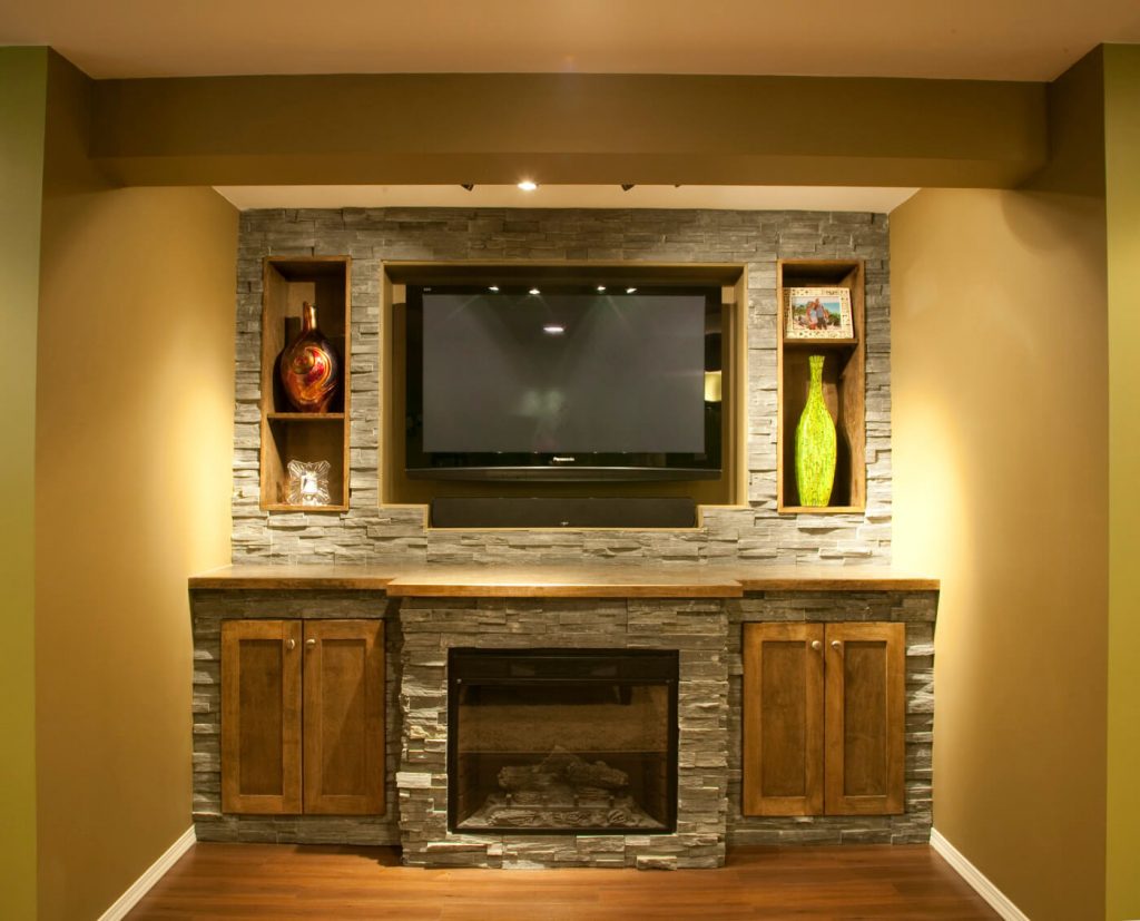 Frog Plain - Recroom Renos by All Canadian Renovations