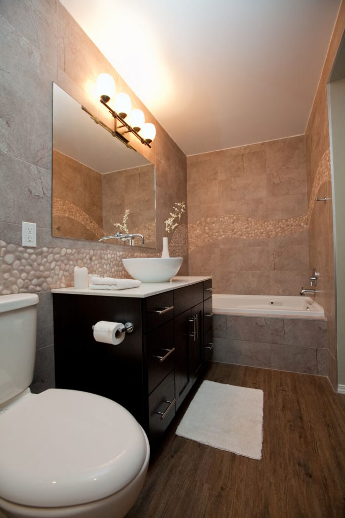 Hamilton Meadows Bathroom Renovation - All Canadian Renovations Ltd. - Bathroom Renovations Winnipeg, Manitoba