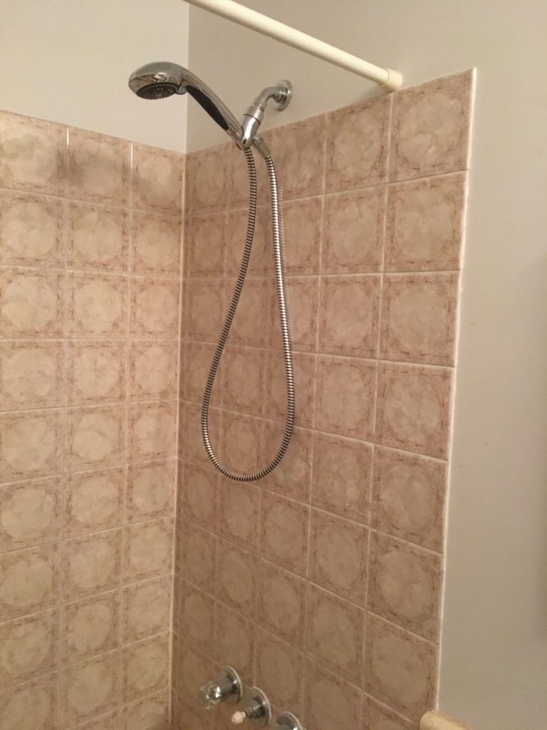 Cliffwood Bathroom Renovation - Bathroom Renovations Winnipeg - All Canadian Renovations Ltd.
