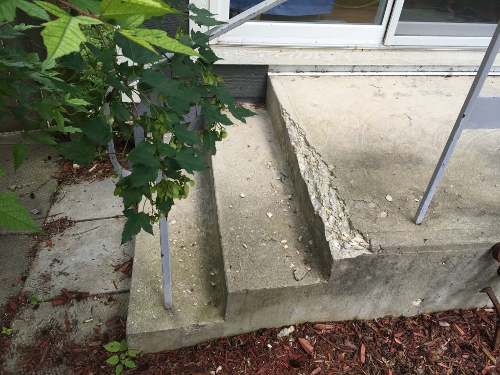 Deck - Composite - Wildwood Park - All Canadian Renovations Ltd. - Kitchen and Bathroom Renovations Winnipeg, Manitoba