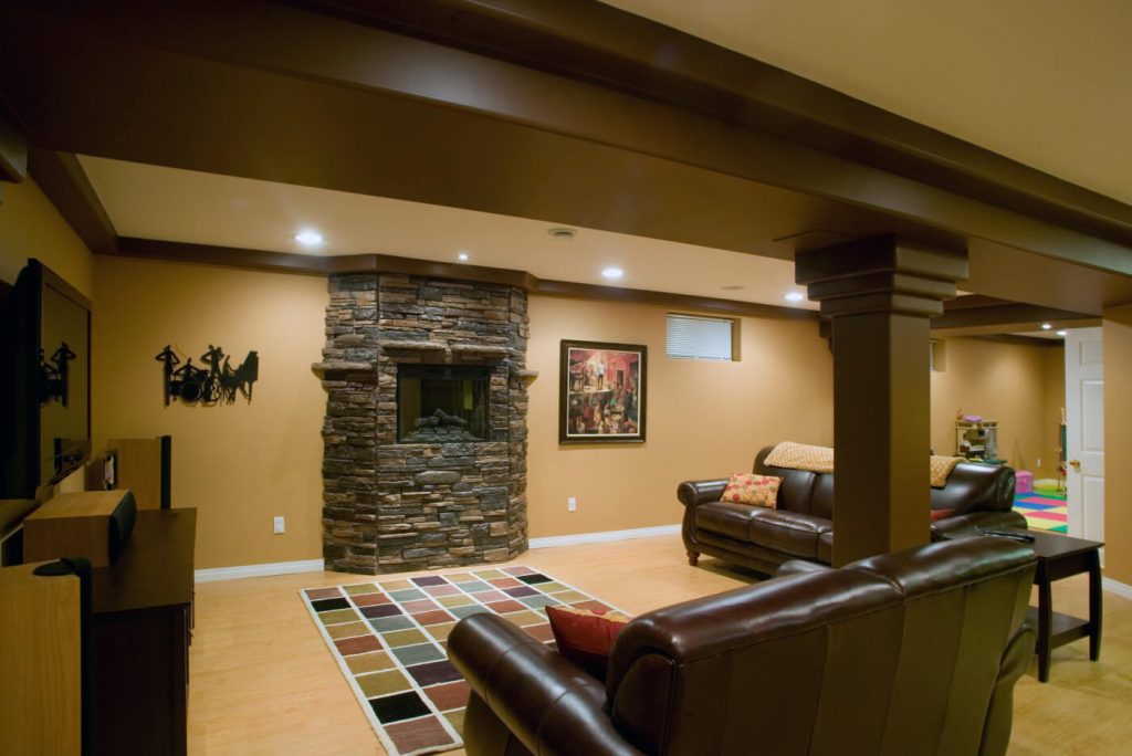 Barriwood - Recroom Renos by All Canadian Renovations