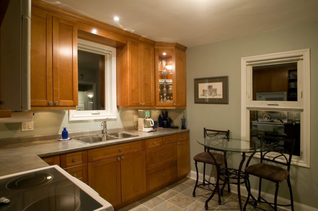 Elmhurst - Kitchen Renovations Winnipeg - All Canadian Renovations Ltd.