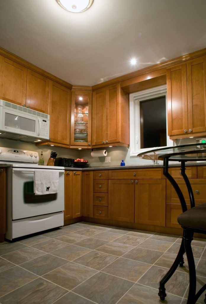 Elmhurst - Kitchen Renovations Winnipeg - All Canadian Renovations Ltd.