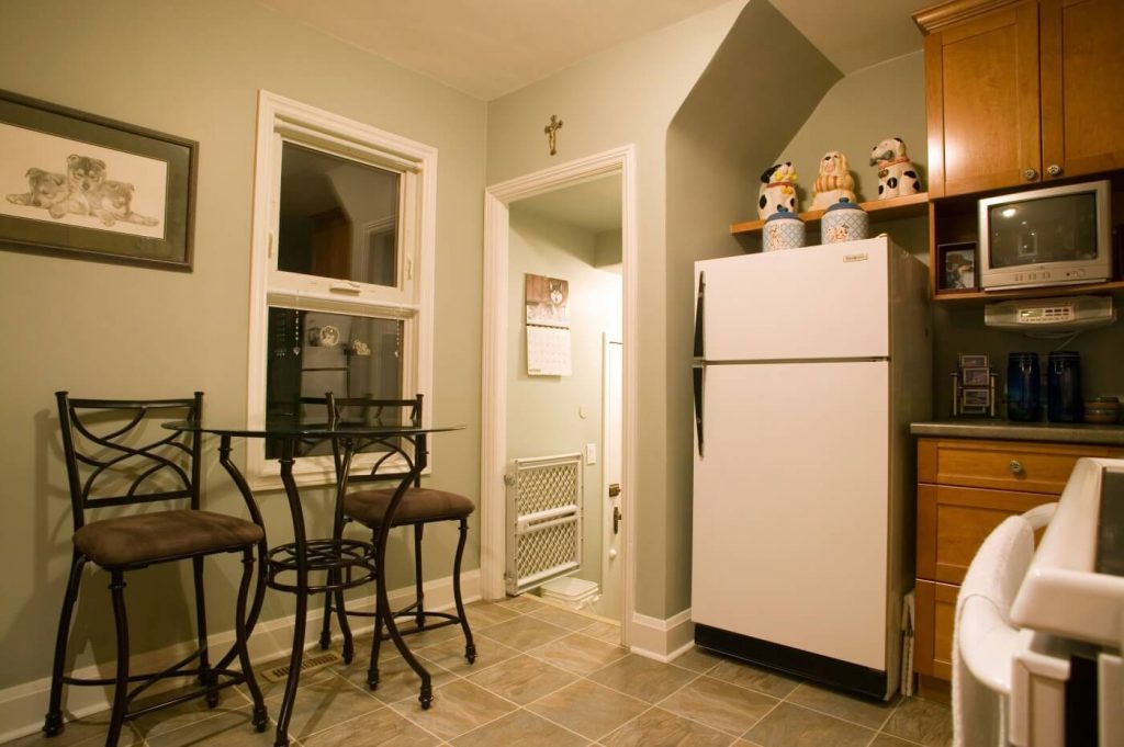 Elmhurst - Kitchen Renovations Winnipeg - All Canadian Renovations Ltd.