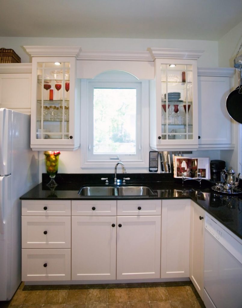 Montrose - All Canadian Renovations