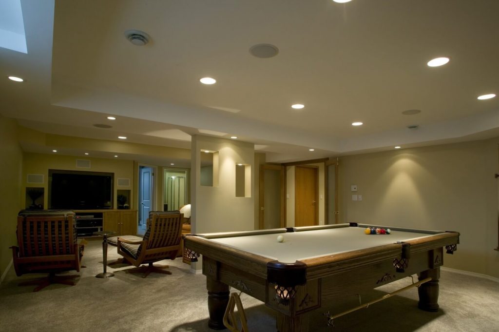 Oaklane - Recroom Renos by All Canadian Renovations
